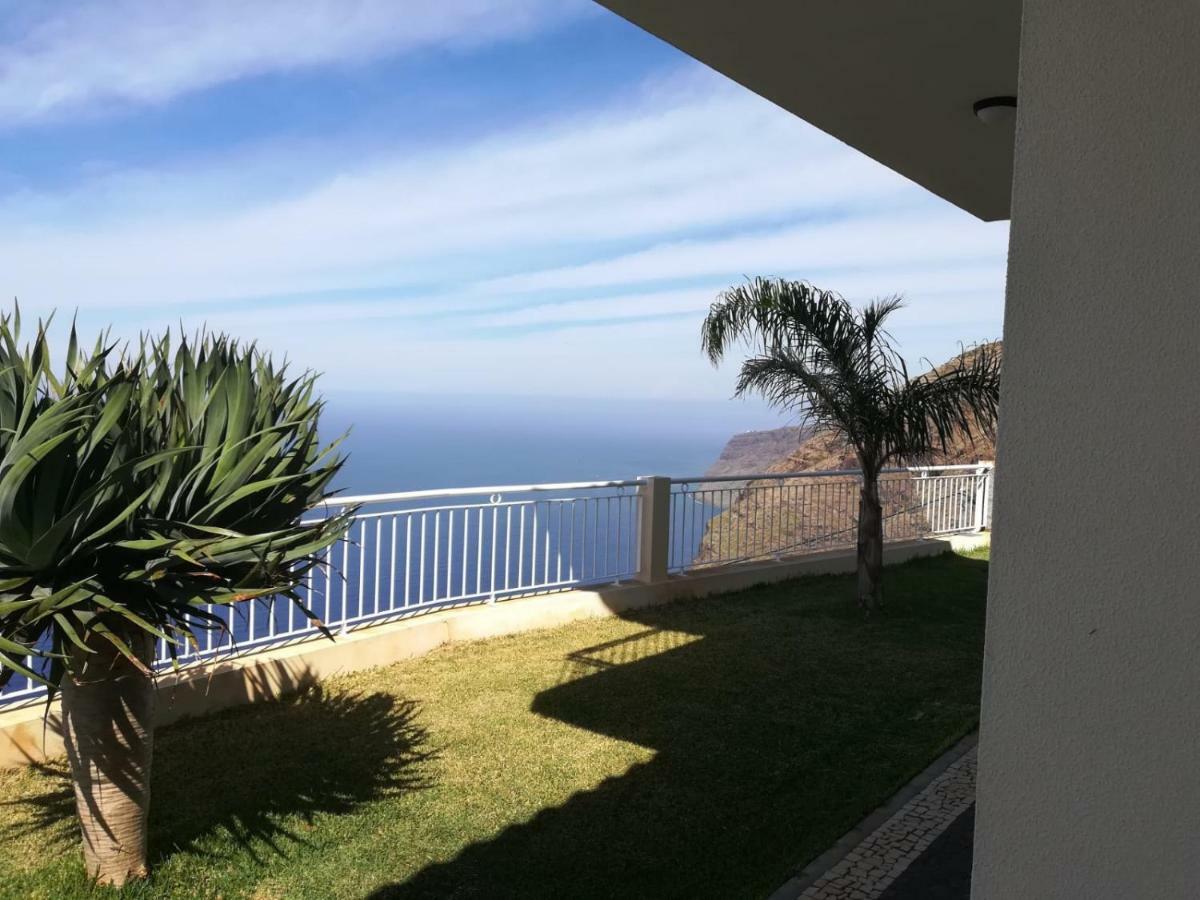 The Best Sea View In Madeira - Casa Farol Фажан-да-Овель Экстерьер фото